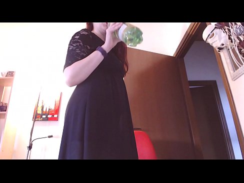 ❤️ Pokorni rob koji voli prljave i sočne gaćice primoran je da masturbira nakon što pogleda ovaj video! ️❌ Porno kod nas ️❤